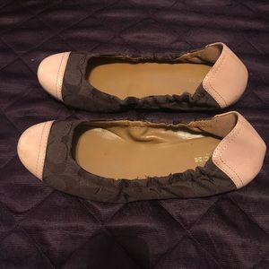 Coach flats